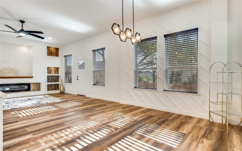 5610 Barkridge Drive, Granbury, TX 76048, 3 Habitaciones Habitaciones , ,2 BañosBaños,Residential,En Venta,5610 Barkridge Drive,0,21067759