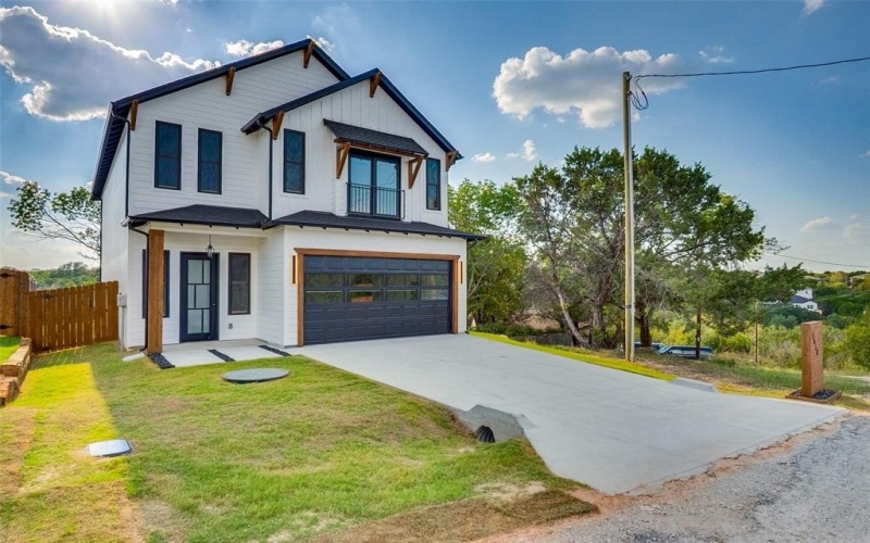 5610 Barkridge Drive, Granbury, TX 76048, 3 Habitaciones Habitaciones , ,2 BañosBaños,Residential,En Venta,5610 Barkridge Drive,0,21067759