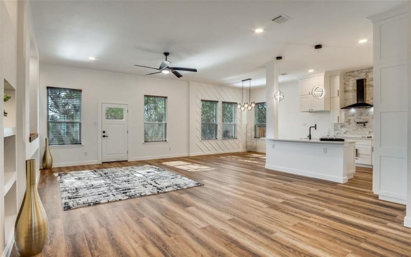 5610 Barkridge Drive, Granbury, TX 76048, 3 Habitaciones Habitaciones , ,2 BañosBaños,Residential,En Venta,5610 Barkridge Drive,0,21067759