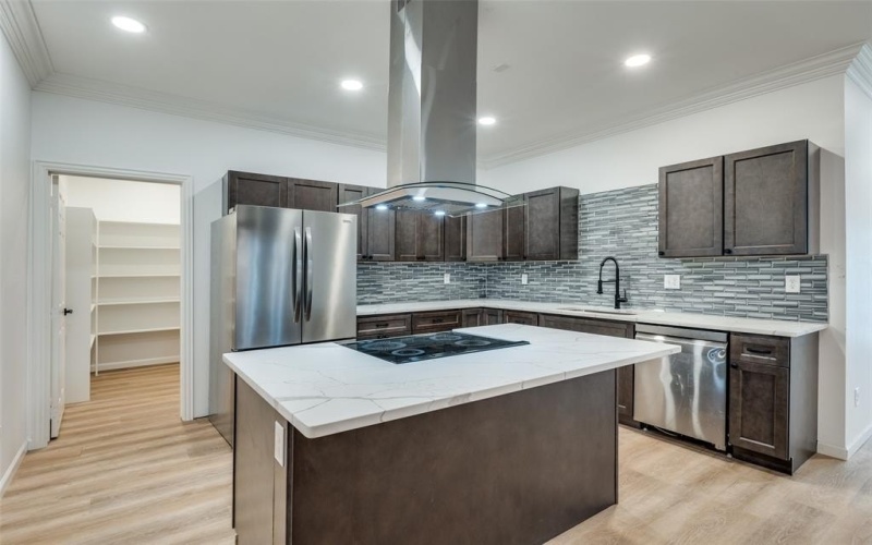 1727 Pear, Dallas, TX 75215, 3 Bedrooms Bedrooms, ,2 BathroomsBathrooms,Residential,For Sale,1727 Pear,0,21067799