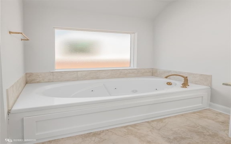 330 Prien Lake Loop, Bossier City, LA 71111, 5 Bedrooms Bedrooms, ,3 BathroomsBathrooms,Residential,For Sale,330 Prien Lake Loop,0,21067816