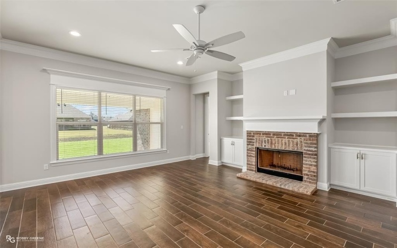 330 Prien Lake Loop, Bossier City, LA 71111, 5 Bedrooms Bedrooms, ,3 BathroomsBathrooms,Residential,For Sale,330 Prien Lake Loop,0,21067816
