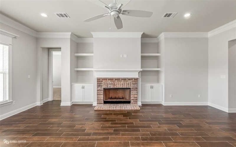 330 Prien Lake Loop, Bossier City, LA 71111, 5 Bedrooms Bedrooms, ,3 BathroomsBathrooms,Residential,For Sale,330 Prien Lake Loop,0,21067816