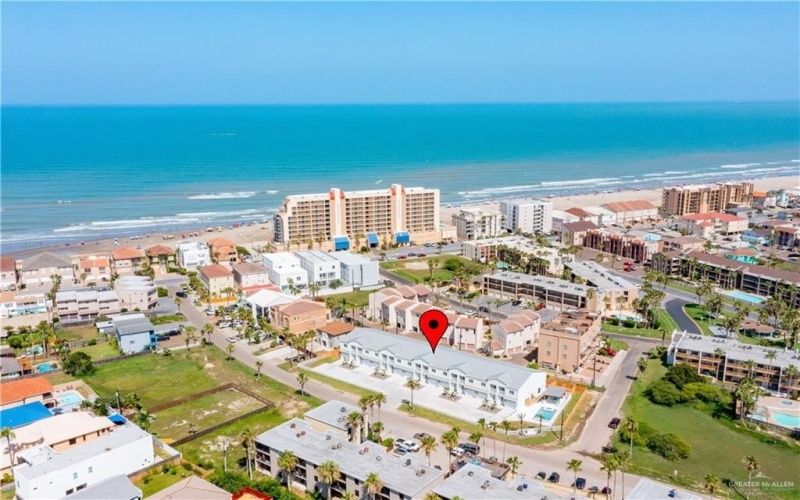 109 E Parade Drive #E, South Padre Island, TX 78597, 2 Habitaciones Habitaciones , ,2 BañosBaños,Residential,En Venta,109 E Parade Drive,409716