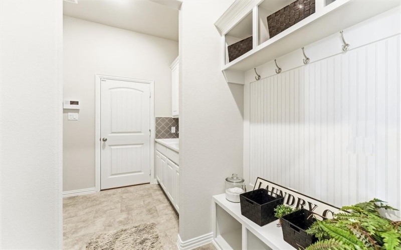 2050 County Road 200, Valley View, TX 76272, 5 Bedrooms Bedrooms, ,5 BathroomsBathrooms,Residential,For Sale,2050 County Road 200,0,21067218