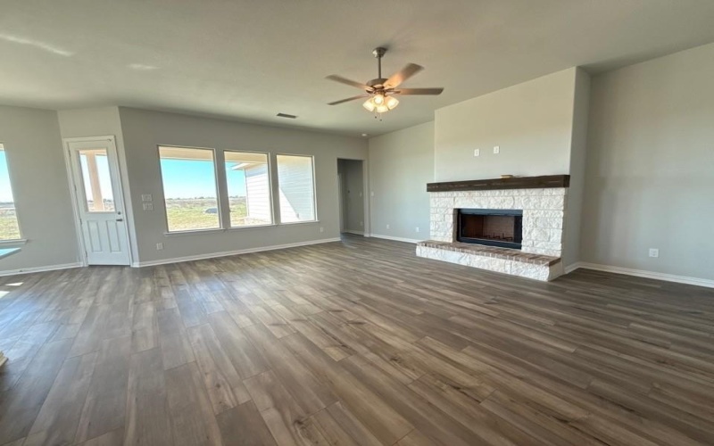 2050 County Road 200, Valley View, TX 76272, 5 Bedrooms Bedrooms, ,5 BathroomsBathrooms,Residential,For Sale,2050 County Road 200,0,21067218