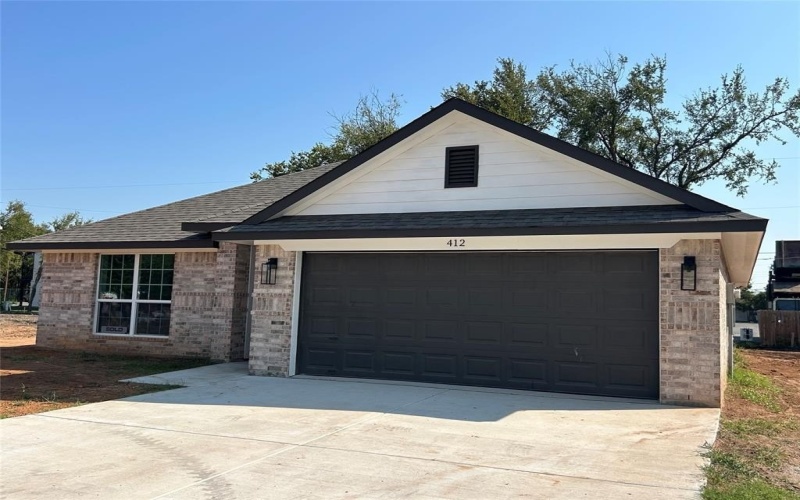 412 Conway Street, Lacy Lakeview, TX 76705, 4 Bedrooms Bedrooms, ,2 BathroomsBathrooms,Residential,For Sale,412 Conway Street,0,21067244