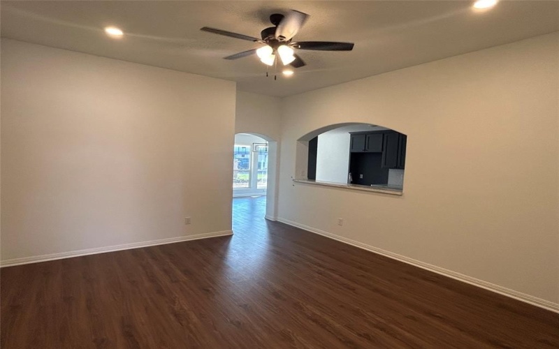 412 Conway Street, Lacy Lakeview, TX 76705, 4 Bedrooms Bedrooms, ,2 BathroomsBathrooms,Residential,For Sale,412 Conway Street,0,21067244