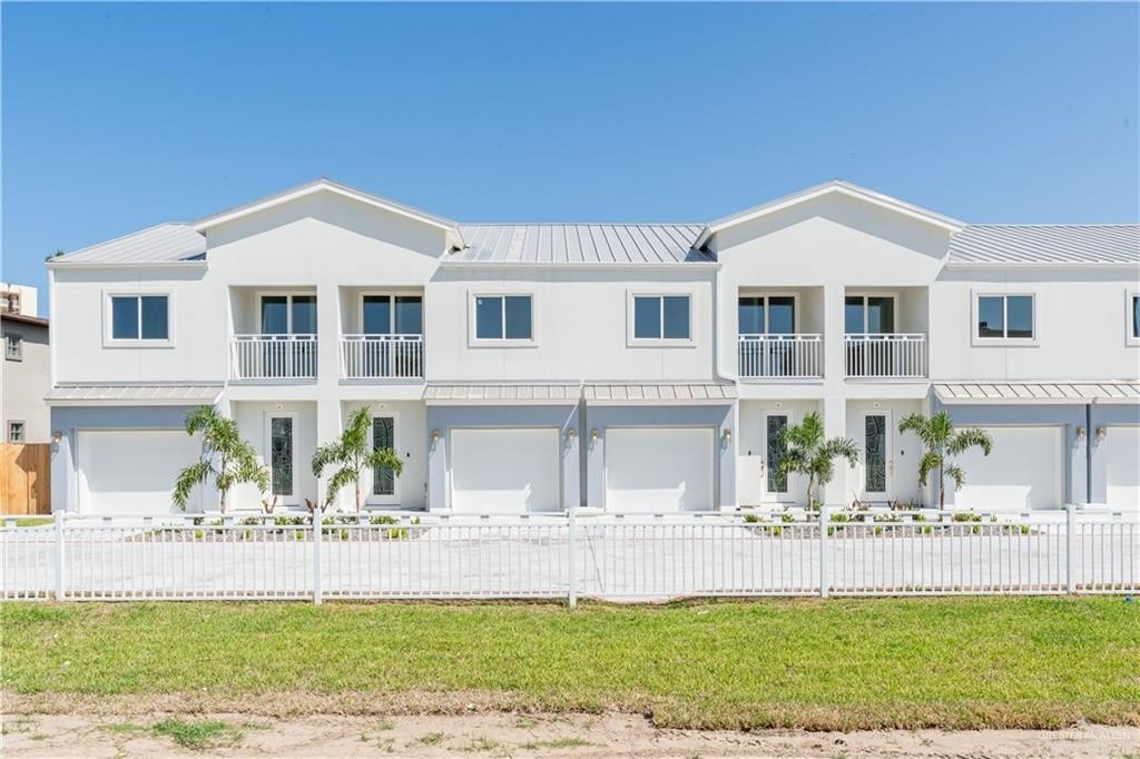 109 E Parade Drive #G, South Padre Island, TX 78597, 2 Habitaciones Habitaciones , ,2 BañosBaños,Residential,En Venta,109 E Parade Drive,409718