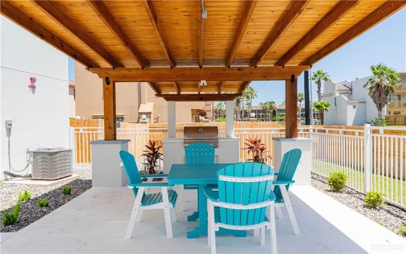 109 E Parade Drive #G, South Padre Island, TX 78597, 2 Habitaciones Habitaciones , ,2 BañosBaños,Residential,En Venta,109 E Parade Drive,409718