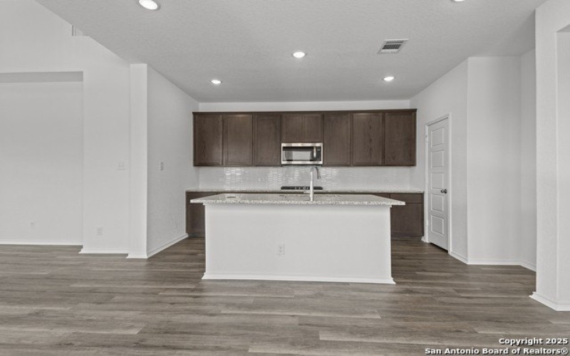 2432 Barkey Springs, San Antonio, TX 78245, 4 Bedrooms Bedrooms, ,3 BathroomsBathrooms,Residential,For Sale,2432 Barkey Springs,0,1856197