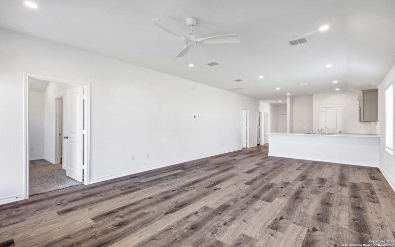 1558 Estelea Grove, New Braunfels, TX 78130, 3 Bedrooms Bedrooms, ,2 BathroomsBathrooms,Residential,For Sale,1558 Estelea Grove,0,1910085