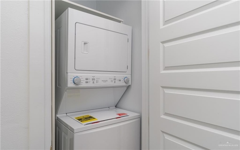 109 E Parade Drive #H, South Padre Island, TX 78597, 2 Bedrooms Bedrooms, ,2 BathroomsBathrooms,Residential,For Sale,109 E Parade Drive,409719
