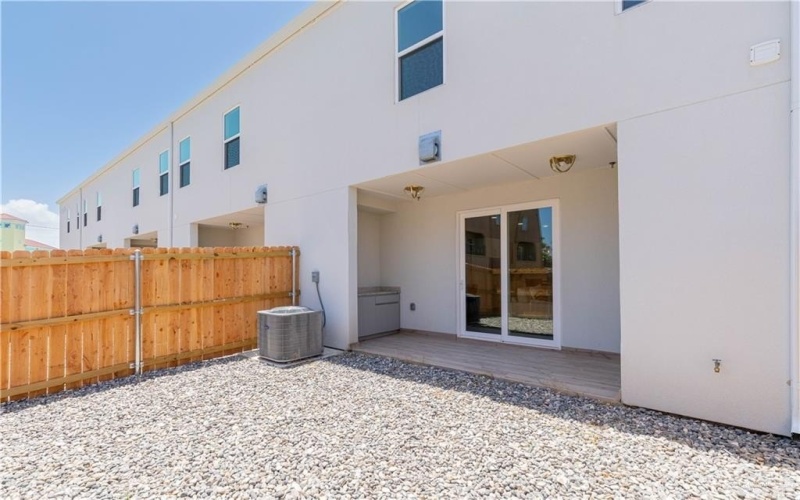 109 E Parade Drive #H, South Padre Island, TX 78597, 2 Bedrooms Bedrooms, ,2 BathroomsBathrooms,Residential,For Sale,109 E Parade Drive,409719