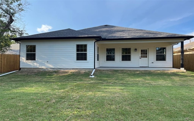 4203 Pickett Street, Greenville, TX 75401, 4 Bedrooms Bedrooms, ,2 BathroomsBathrooms,Residential,For Sale,4203 Pickett Street,0,21066338
