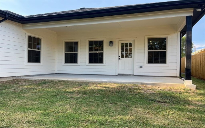 4203 Pickett Street, Greenville, TX 75401, 4 Bedrooms Bedrooms, ,2 BathroomsBathrooms,Residential,For Sale,4203 Pickett Street,0,21066338