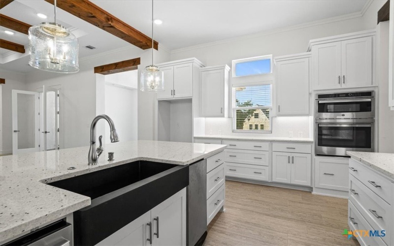 8439 Spring Creek Loop, Salado, TX 76571, 4 Bedrooms Bedrooms, ,3 BathroomsBathrooms,Residential,For Sale,8439 Spring Creek Loop,0,593517