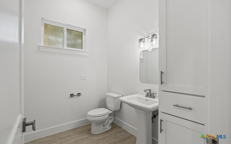 8439 Spring Creek Loop, Salado, TX 76571, 4 Bedrooms Bedrooms, ,3 BathroomsBathrooms,Residential,For Sale,8439 Spring Creek Loop,0,593517