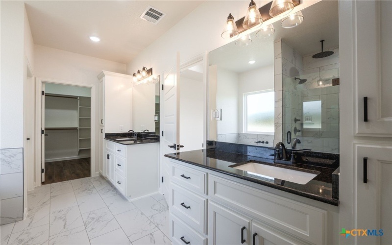 190 Cedar Bluff Loop, Gatesville, TX 76528, 3 Habitaciones Habitaciones , ,2 BañosBaños,Residential,En Venta,190 Cedar Bluff Loop,0,593347