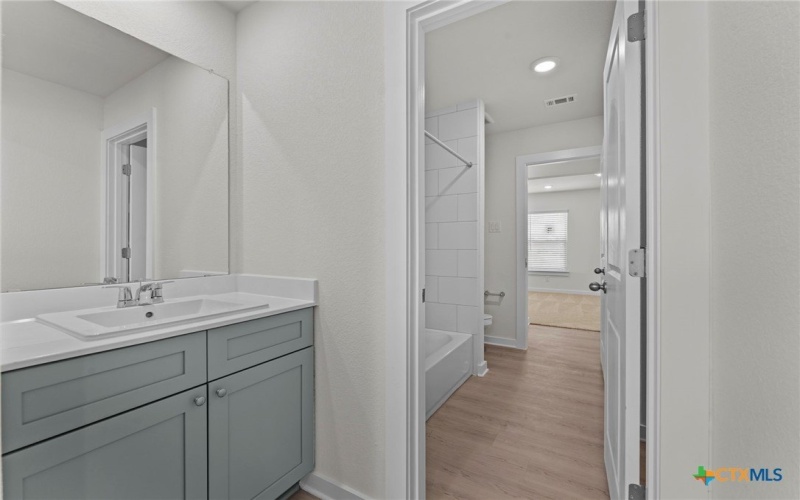 420 Salamander Street, San Marcos, TX 78666, 5 Bedrooms Bedrooms, ,3 BathroomsBathrooms,Residential,For Sale,420 Salamander Street,0,593441