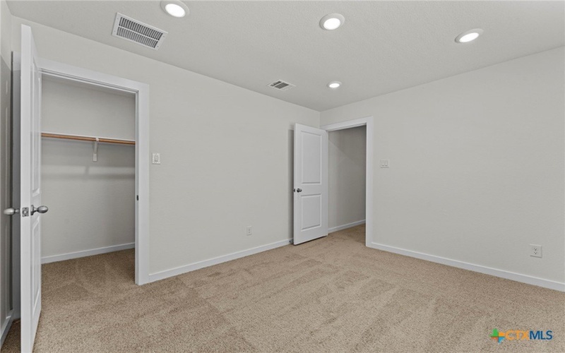 420 Salamander Street, San Marcos, TX 78666, 5 Bedrooms Bedrooms, ,3 BathroomsBathrooms,Residential,For Sale,420 Salamander Street,0,593441