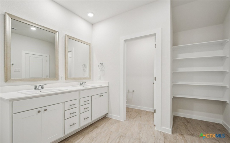 502 Salamander Street, San Marcos, TX 78666, 3 Bedrooms Bedrooms, ,2 BathroomsBathrooms,Residential,For Sale,502 Salamander Street,0,593610