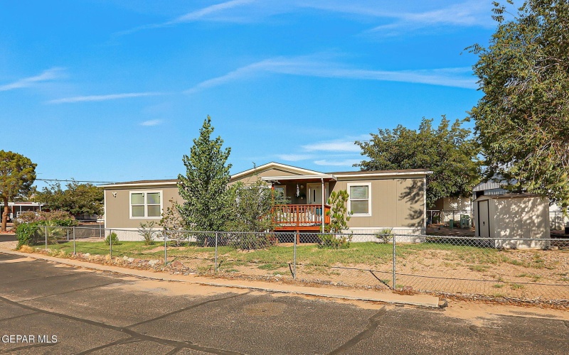 6161 Doniphan Dr unit: 161 #161, El Paso, TX 79932, 3 Habitaciones Habitaciones , ,2 BañosBaños,Residential,En Venta,6161 Doniphan Dr unit: 161,0,930895