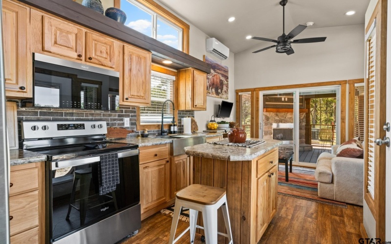 50 County Road 3227 Unit 91, Mt Pleasant, TX 75455, 2 Bedrooms Bedrooms, ,1 BathroomBathrooms,Residential,For Sale,50 County Road 3227 Unit 91,0,25014292