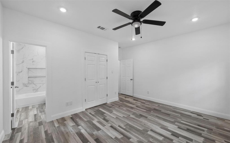 3728 Parrott Avenue, Waco, TX 76707, 3 Bedrooms Bedrooms, ,2 BathroomsBathrooms,Residential,For Sale,3728 Parrott Avenue,0,21067731