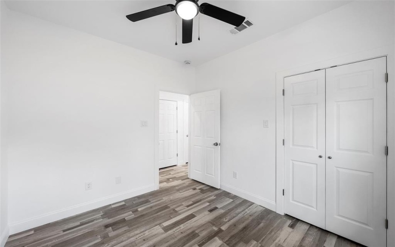 3728 Parrott Avenue, Waco, TX 76707, 3 Bedrooms Bedrooms, ,2 BathroomsBathrooms,Residential,For Sale,3728 Parrott Avenue,0,21067731