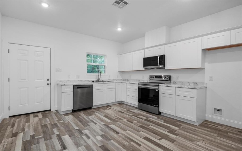 3728 Parrott Avenue, Waco, TX 76707, 3 Bedrooms Bedrooms, ,2 BathroomsBathrooms,Residential,For Sale,3728 Parrott Avenue,0,21067731