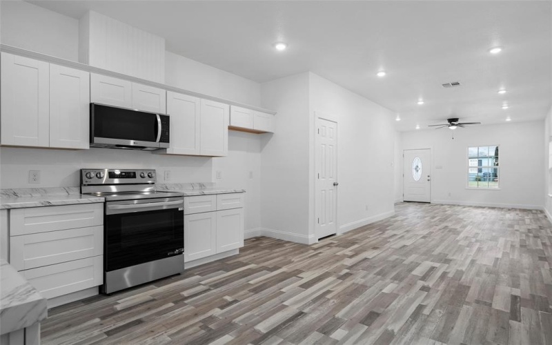 3728 Parrott Avenue, Waco, TX 76707, 3 Bedrooms Bedrooms, ,2 BathroomsBathrooms,Residential,For Sale,3728 Parrott Avenue,0,21067731