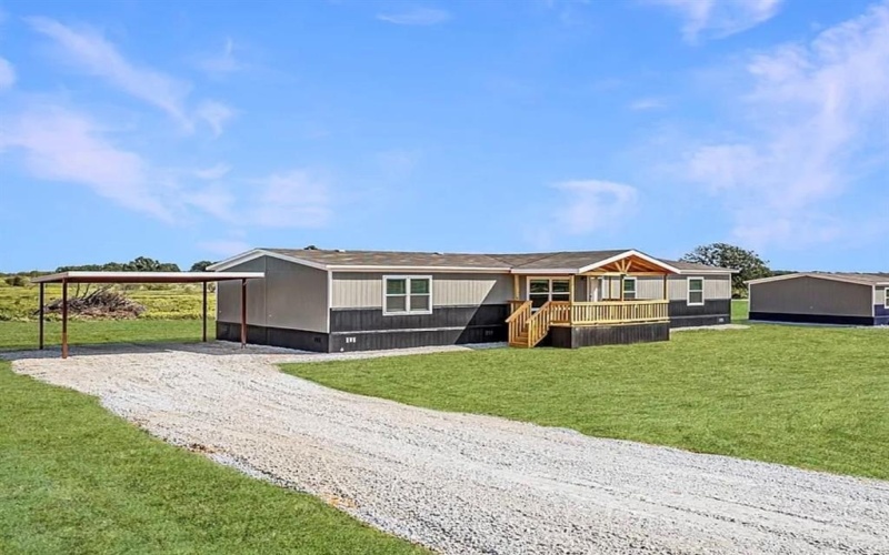 400 Leech Road, Poolville, TX 76487, 5 Bedrooms Bedrooms, ,3 BathroomsBathrooms,Residential,For Sale,400 Leech Road,0,21067818