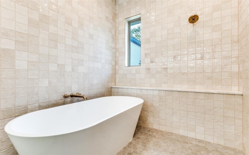 11131 Hillcrest Road, Dallas, TX 75230, 5 Bedrooms Bedrooms, ,6 BathroomsBathrooms,Residential,For Sale,11131 Hillcrest Road,0,21068010