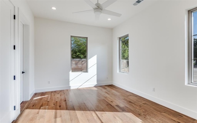11131 Hillcrest Road, Dallas, TX 75230, 5 Bedrooms Bedrooms, ,6 BathroomsBathrooms,Residential,For Sale,11131 Hillcrest Road,0,21068010