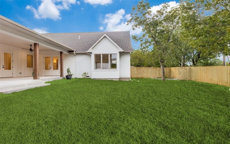 11131 Hillcrest Road, Dallas, TX 75230, 5 Bedrooms Bedrooms, ,6 BathroomsBathrooms,Residential,For Sale,11131 Hillcrest Road,0,21068010