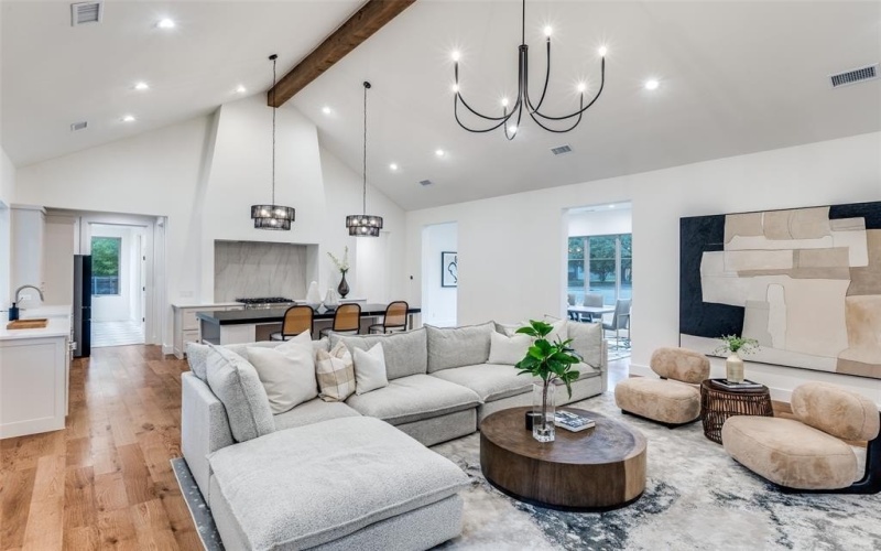 11131 Hillcrest Road, Dallas, TX 75230, 5 Bedrooms Bedrooms, ,6 BathroomsBathrooms,Residential,For Sale,11131 Hillcrest Road,0,21068010