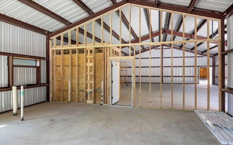 619 N Crockett Street, Granbury, TX 76048, ,Commercial Sale,For Sale,619 N Crockett Street,0,21068300