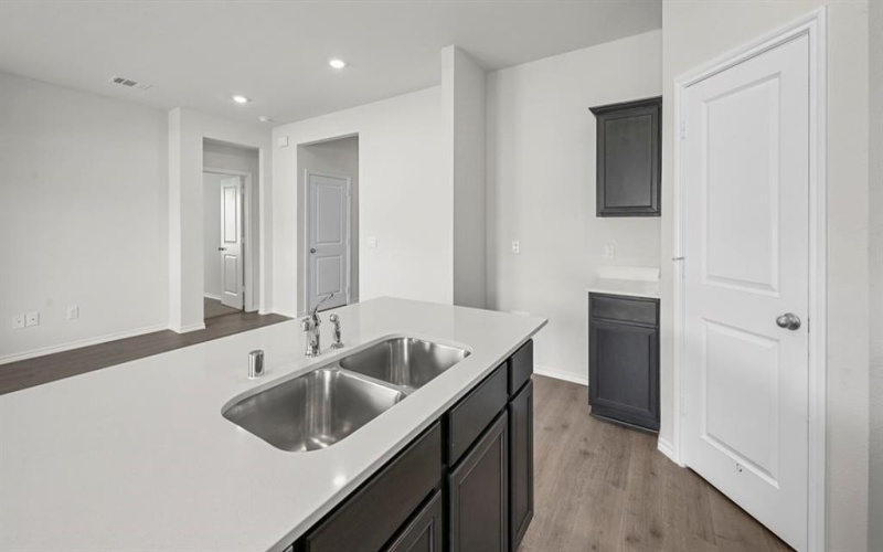 513 Regiment Road, Sherman, TX 75090, 3 Bedrooms Bedrooms, ,2 BathroomsBathrooms,Residential,For Sale,513 Regiment Road,0,21068500