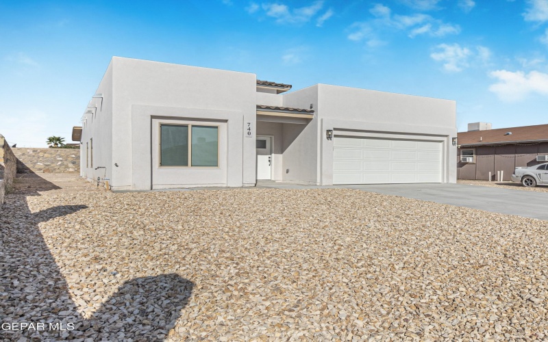 740 Weiermann, Horizon City, TX 79928, 3 Bedrooms Bedrooms, ,2 BathroomsBathrooms,Residential,For Sale,740 Weiermann,921656