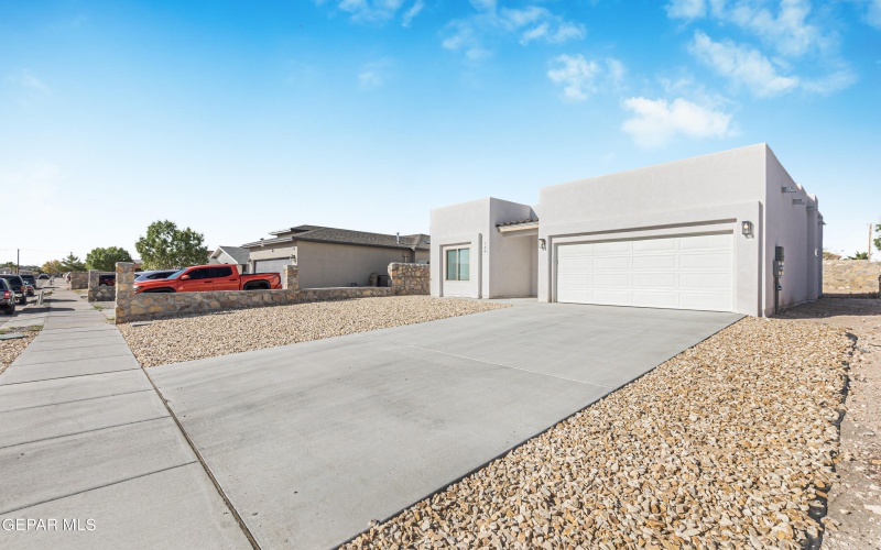 740 Weiermann, Horizon City, TX 79928, 3 Bedrooms Bedrooms, ,2 BathroomsBathrooms,Residential,For Sale,740 Weiermann,921656