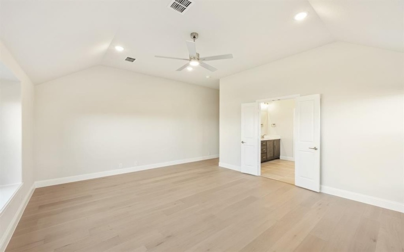 1024 Silver Sage Drive, Justin, TX 76247, 4 Bedrooms Bedrooms, ,3 BathroomsBathrooms,Residential,For Sale,1024 Silver Sage Drive,0,21058999