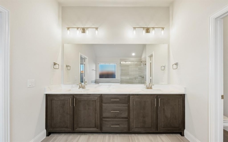 1024 Silver Sage Drive, Justin, TX 76247, 4 Bedrooms Bedrooms, ,3 BathroomsBathrooms,Residential,For Sale,1024 Silver Sage Drive,0,21058999