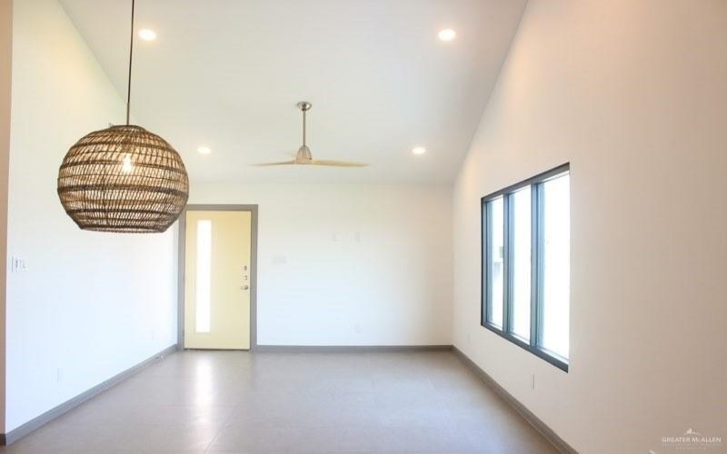 2701 Woodpecker Road, Weslaco, TX 78596, ,Residential Multi Family,For Sale,2701 Woodpecker Road,415411