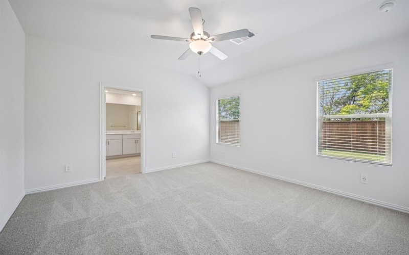 2125 Mustang Way, Seagoville, TX 75159, 3 Habitaciones Habitaciones , ,2 BañosBaños,Residential,En Venta,2125 Mustang Way,0,21066495