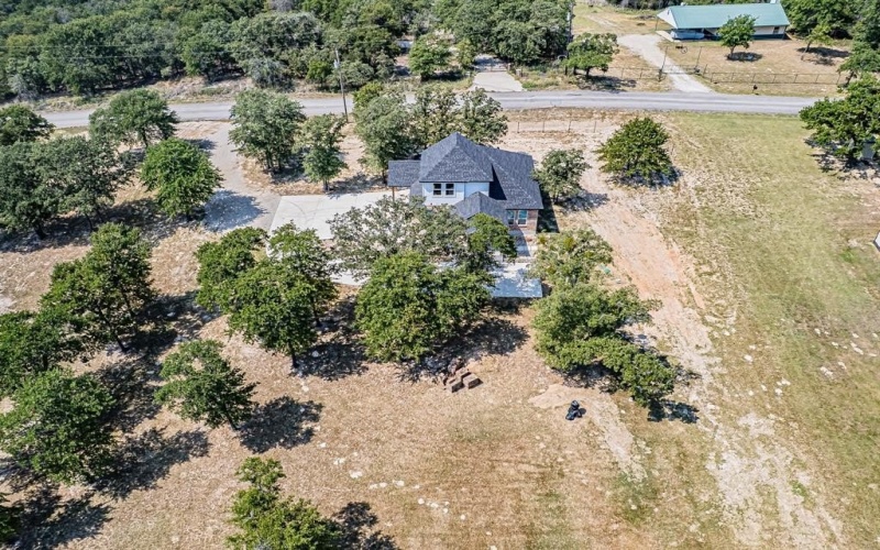 365 Jakes Lane, Poolville, TX 76487, 4 Bedrooms Bedrooms, ,2 BathroomsBathrooms,Residential,For Sale,365 Jakes Lane,0,21066575