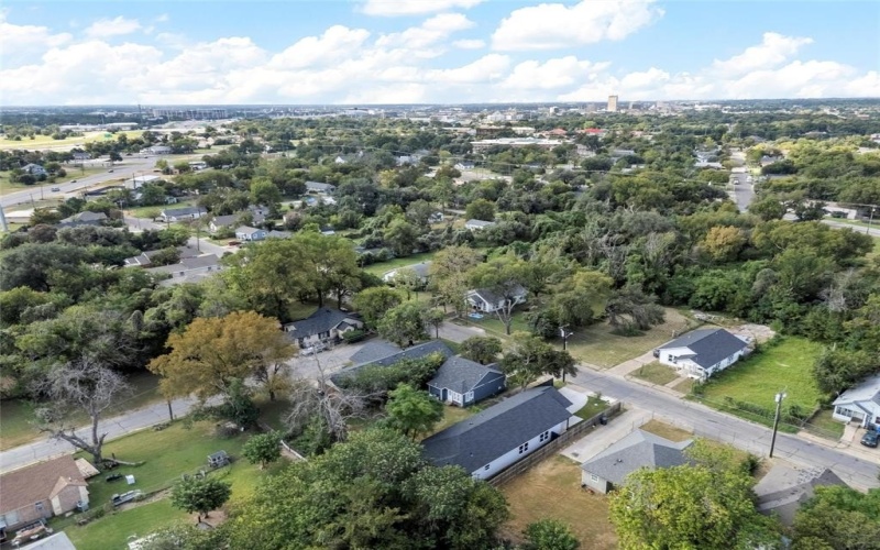 505 Lottie Street, Waco, TX 76704, 3 Bedrooms Bedrooms, ,2 BathroomsBathrooms,Residential,For Sale,505 Lottie Street,0,21067127