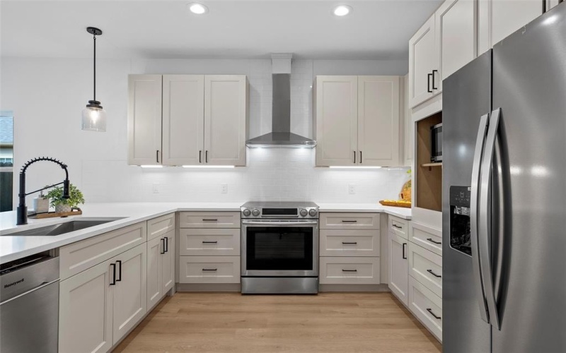 505 Lottie Street, Waco, TX 76704, 3 Bedrooms Bedrooms, ,2 BathroomsBathrooms,Residential,For Sale,505 Lottie Street,0,21067127