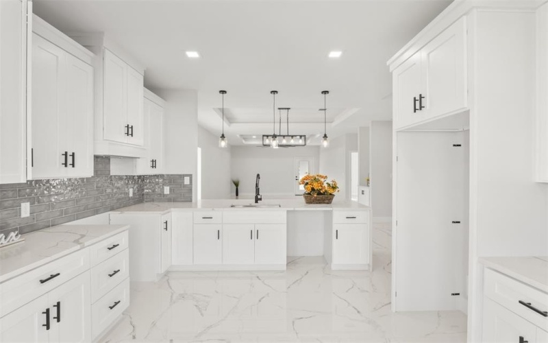 1357 Beach Drive, Pelican Bay, TX 76020, 3 Habitaciones Habitaciones , ,2 BañosBaños,Residential,En Venta,1357 Beach Drive,0,21067398