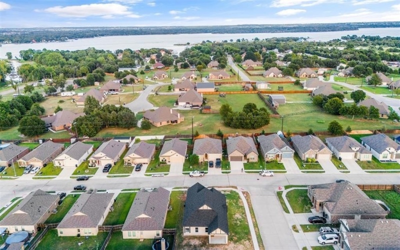 1357 Beach Drive, Pelican Bay, TX 76020, 3 Habitaciones Habitaciones , ,2 BañosBaños,Residential,En Venta,1357 Beach Drive,0,21067398